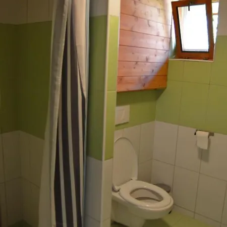 Zvule Lodge