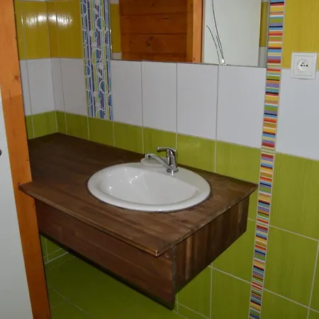 Lodge Zvule