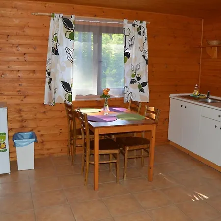 אכסניה Zvule Kunžak