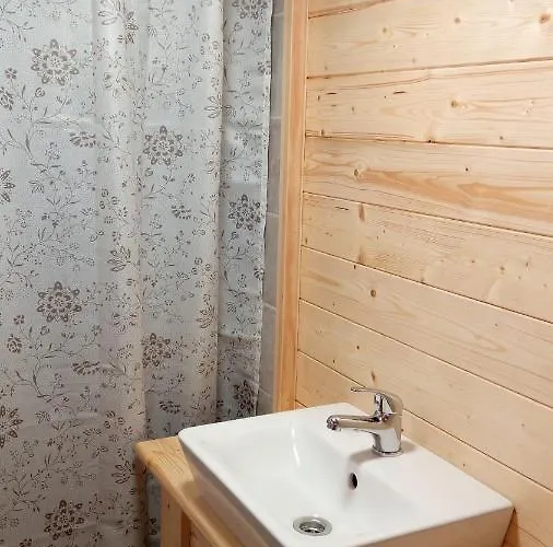 Zvule Lodge