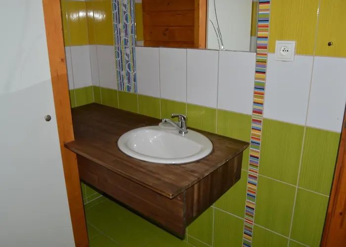 Lodge Zvule