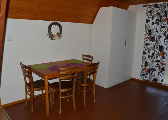 Zvule Lodge *