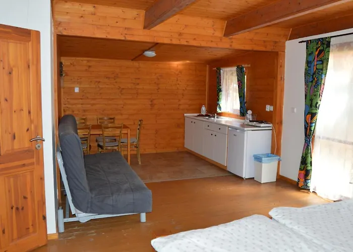 Lodge Zvule *